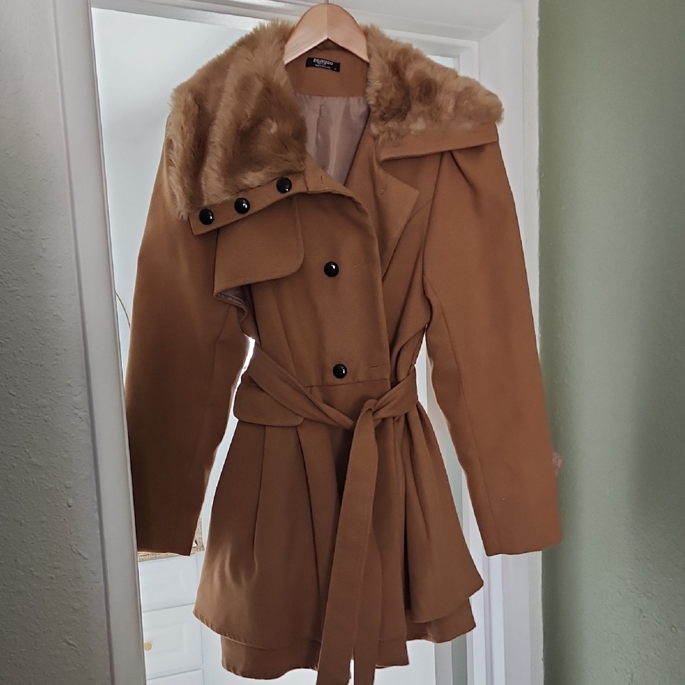 Tan Faux Fur Collar Belted Coat